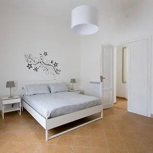 https://caselita.palermohotels.org