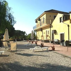 Oasi Del Fiumefreddo Gospodarstwo agroturystyczne